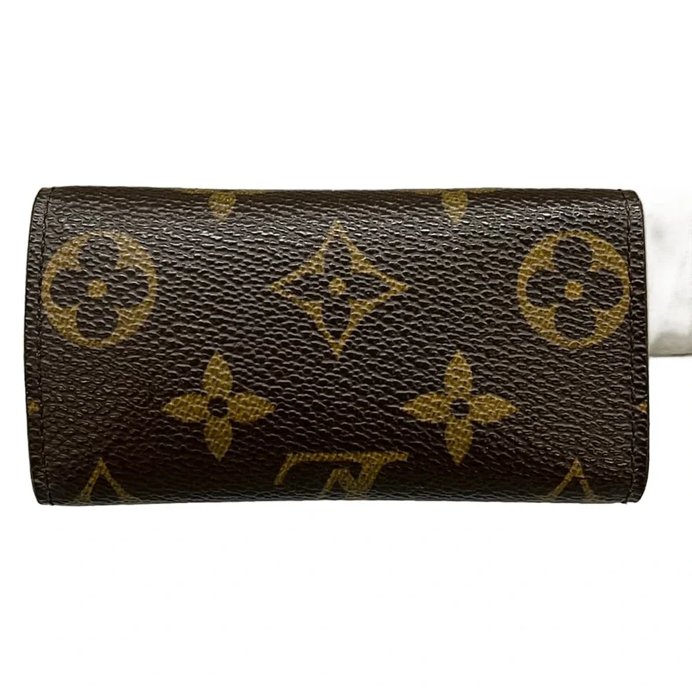Louis Vuitton Multicles 4 Monogram Key Case M62631